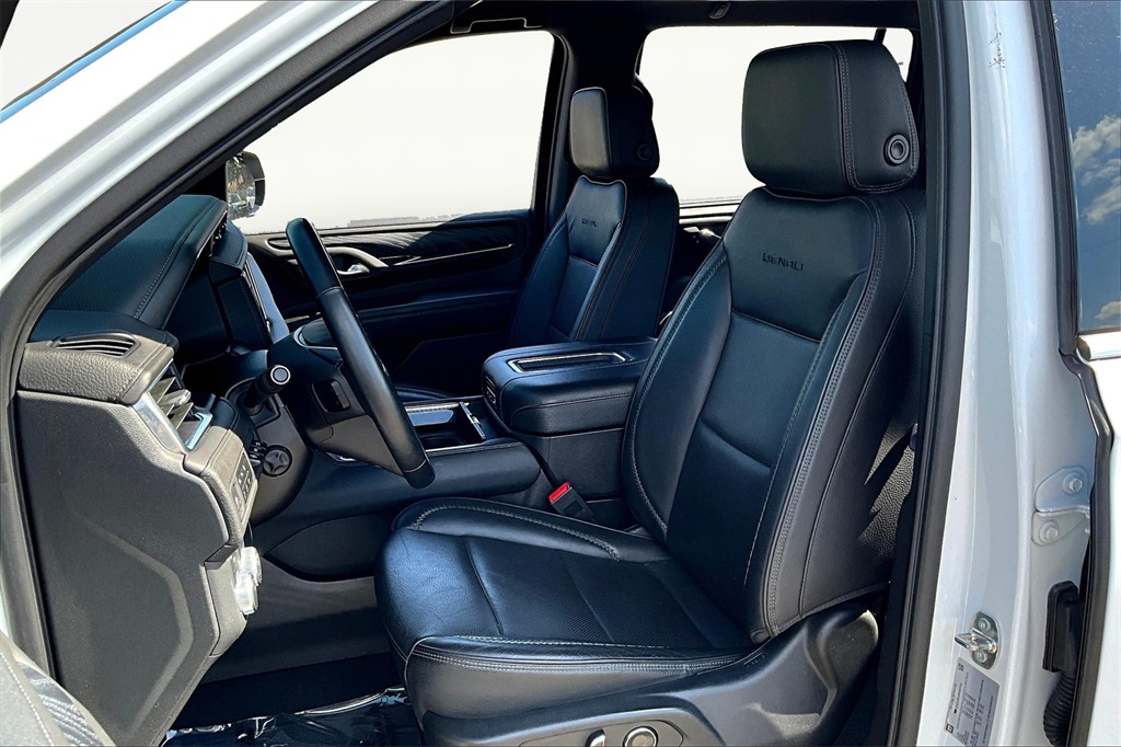 2023 Gmc Yukon XL Denali photo 23
