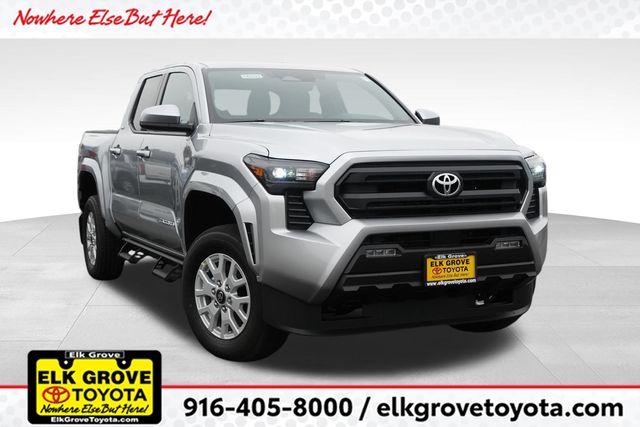 2025 Toyota Tacoma SR5's photo
