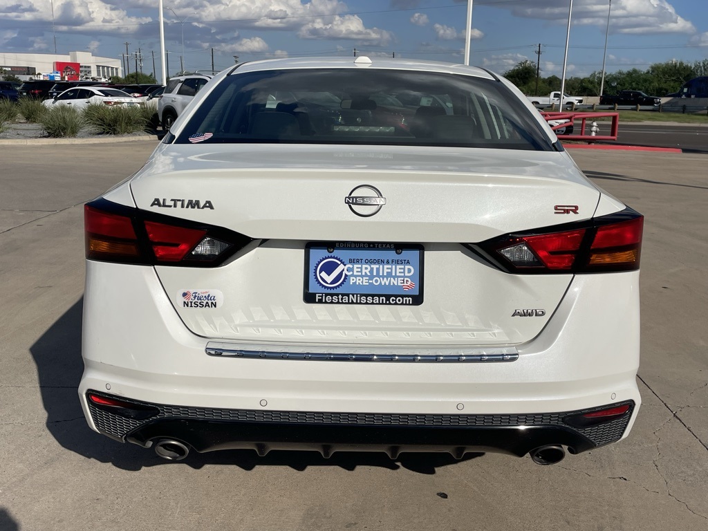 2023 Nissan Altima 2.5 SR photo 4
