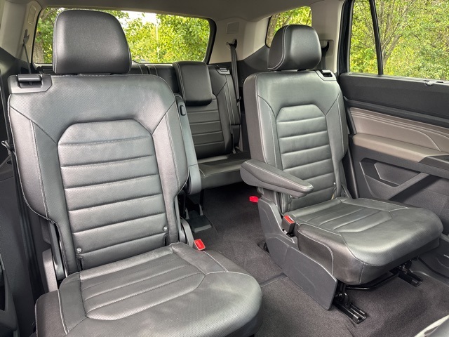 2023 Volkswagen Atlas V6 SEL Premium R-Line photo 8