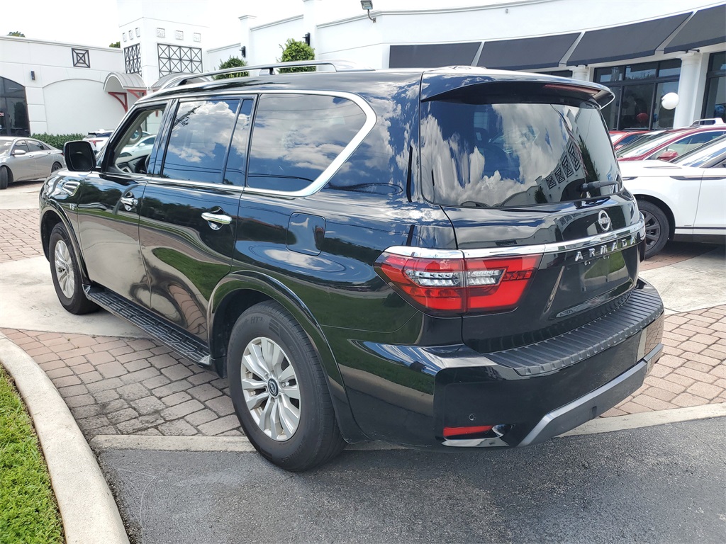 2022 Nissan Armada SV photo 4