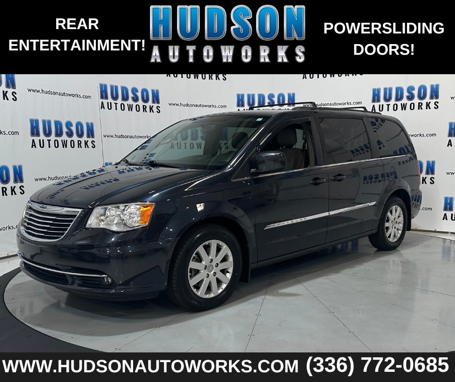 Used 2014 Gray Chrysler Touring image 1