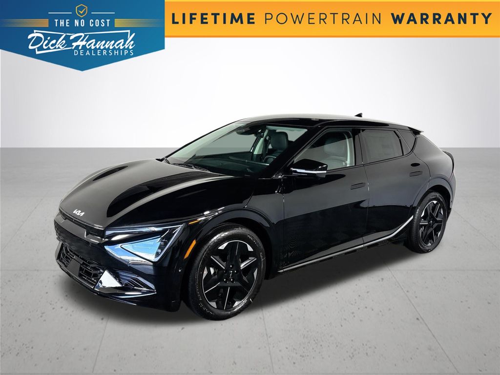 2025 Kia EV6 Wind's photo