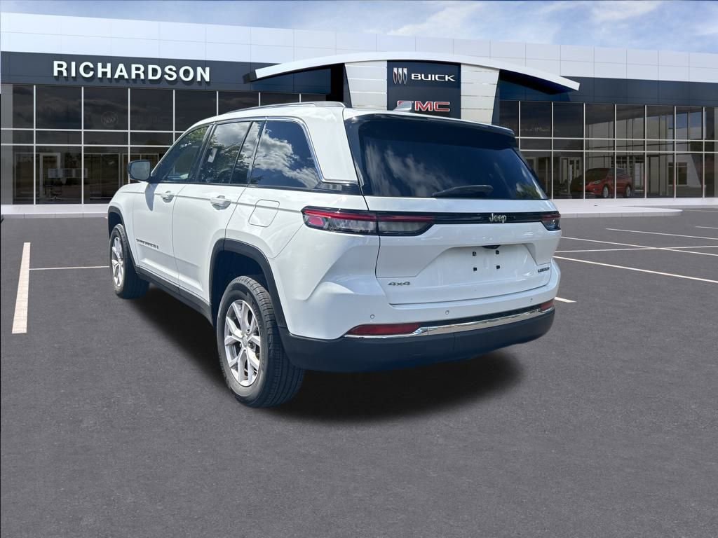 2022 Jeep Grand Cherokee Limited photo 3