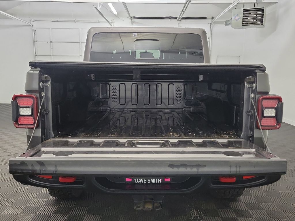 2021 Jeep Gladiator Rubicon photo 17