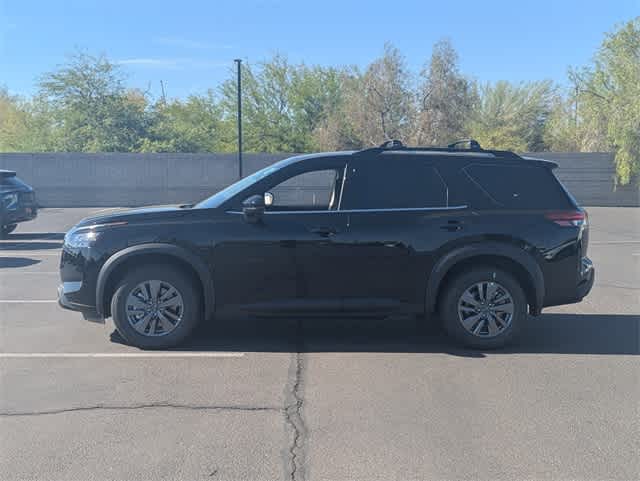 2025 Nissan Pathfinder SV photo 2