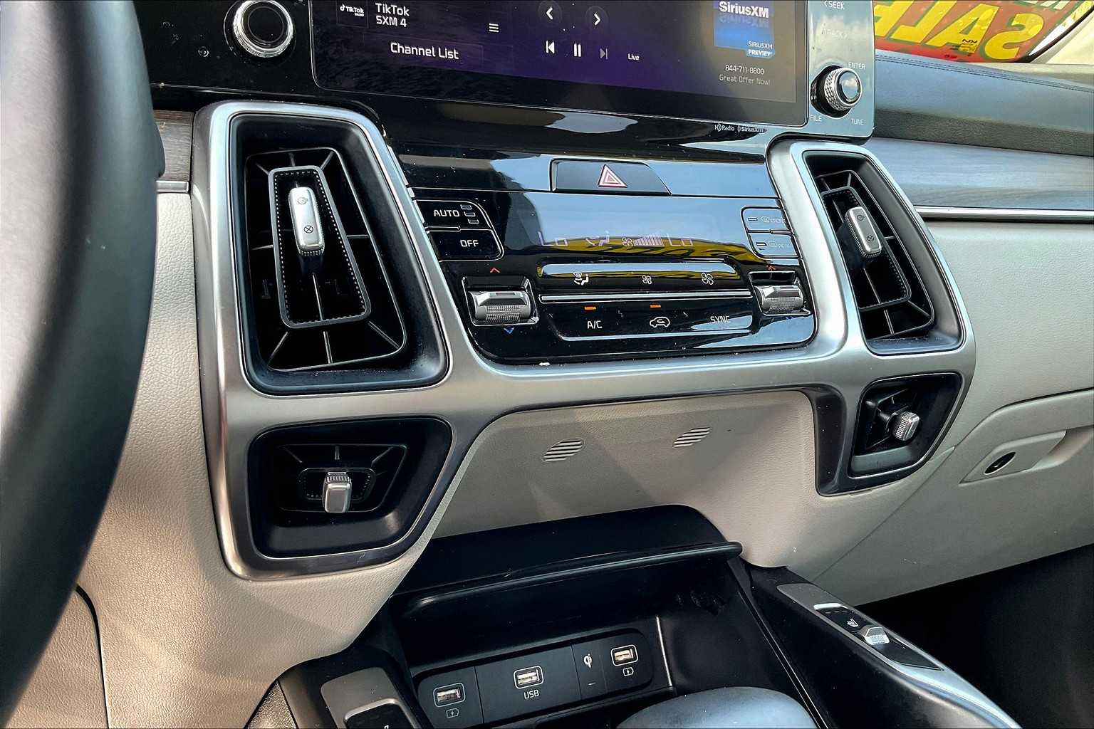2022 Kia Sorento X-Line EX photo 28