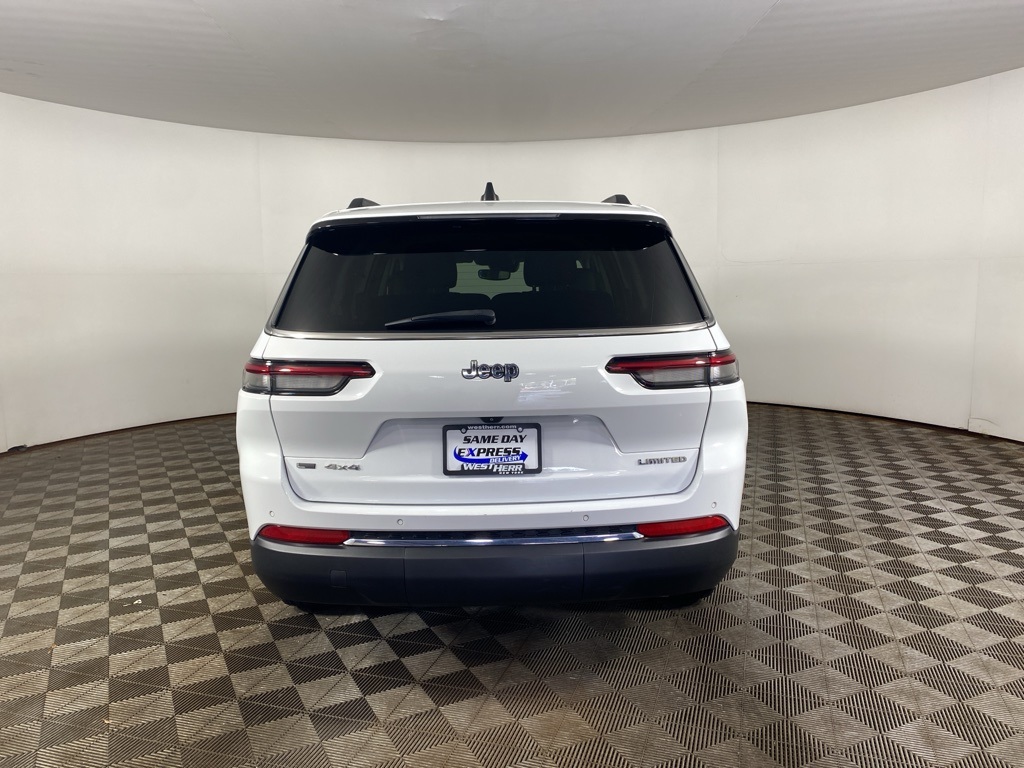 2023 Jeep Grand Cherokee Limited photo 2