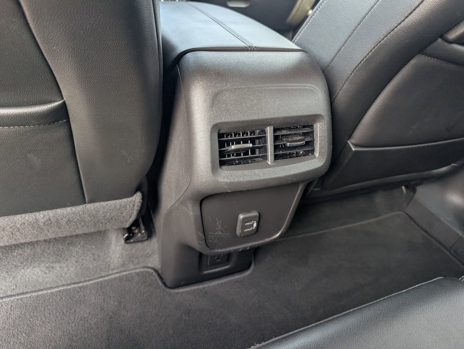 2023 Gmc Terrain SLT photo 31
