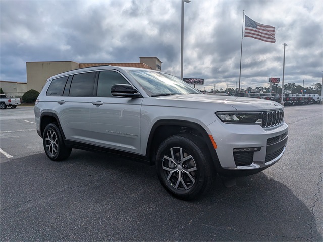 2025 Jeep Grand Cherokee L Limited's photo