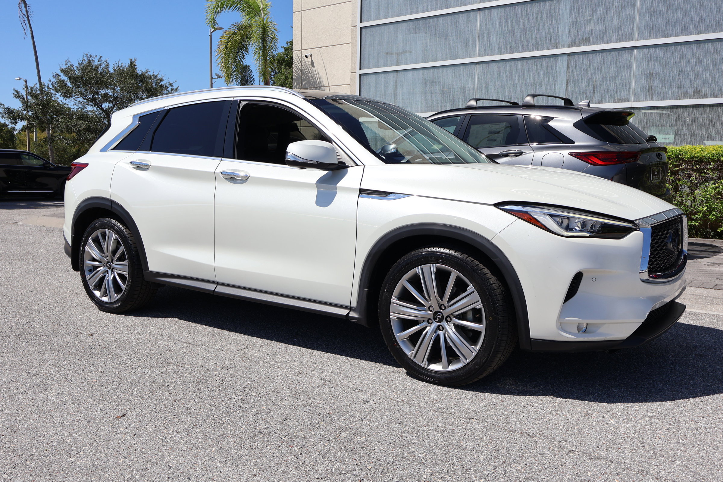 2022 Infiniti QX50 Sensory photo 11