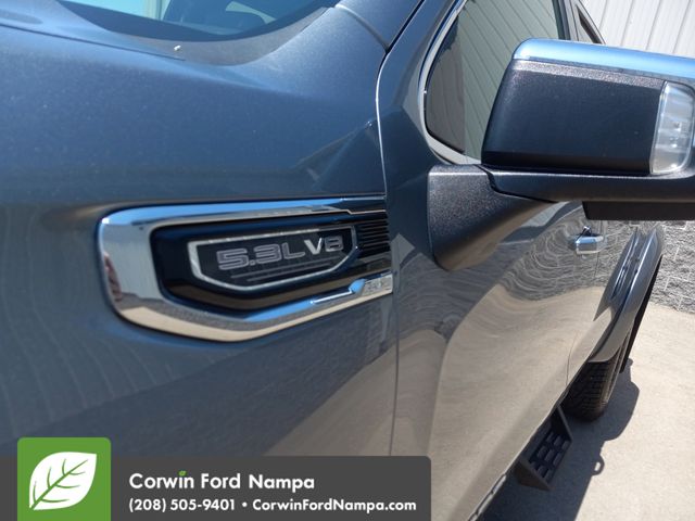 Used 2020 Gray GMC SLT image 9