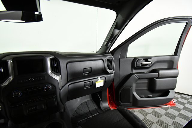 2026 Chevrolet Silverado 1500 Custom photo 14
