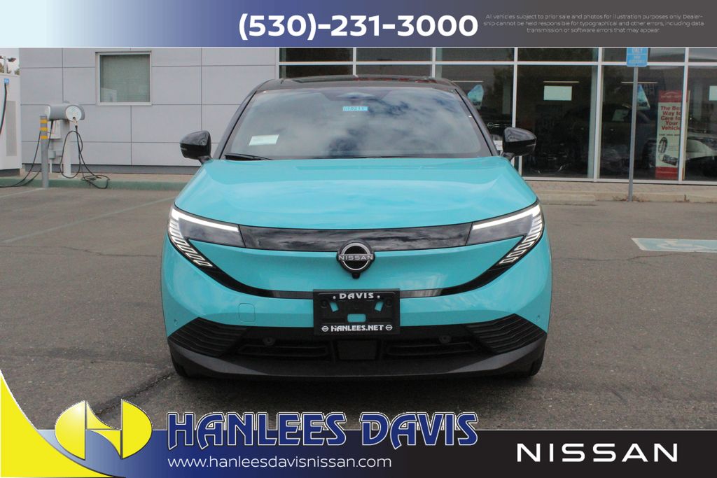 2026 Nissan Leaf SV photo 4