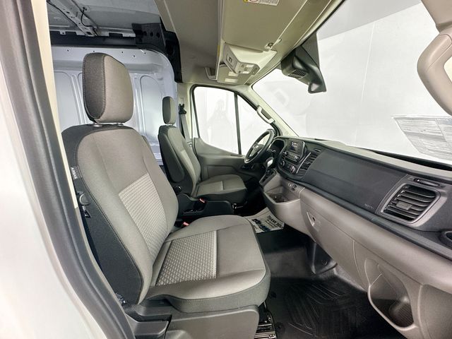 2025 Ford Transit photo 18