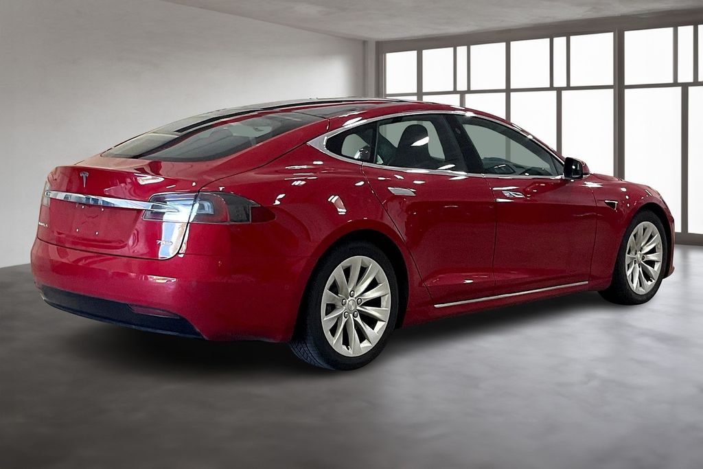 2016 Tesla Model S 75D photo 2