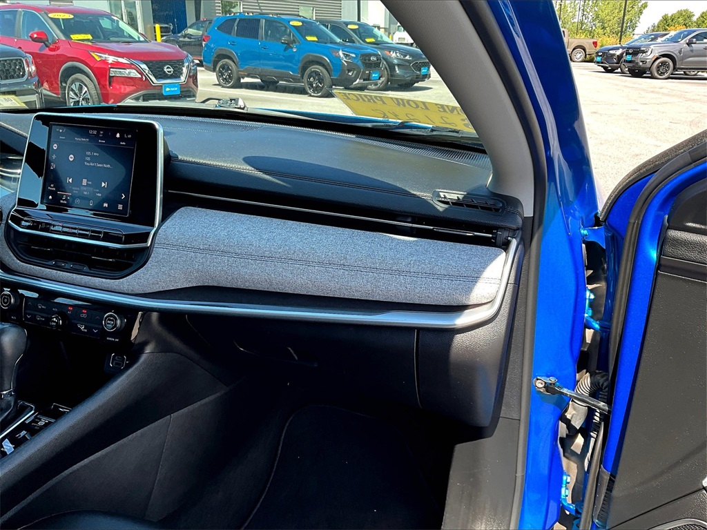 2022 Jeep Compass Latitude photo 11