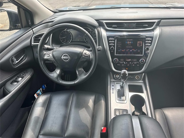2023 Nissan Murano SV photo 16