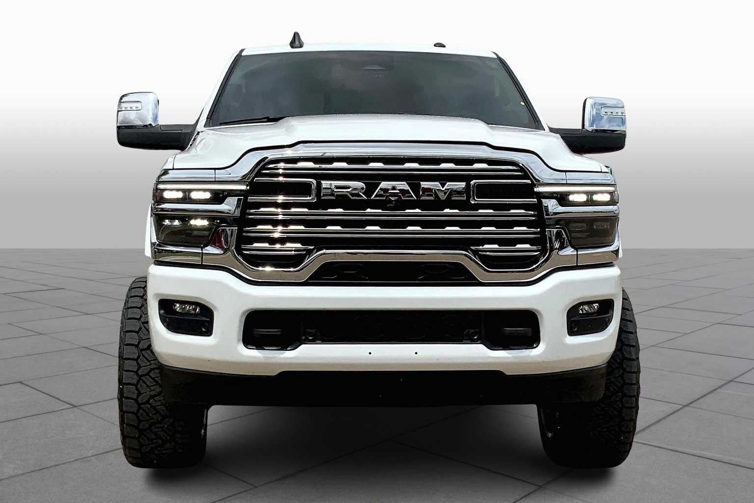 2025 Ram 2500 Longhorn photo 3