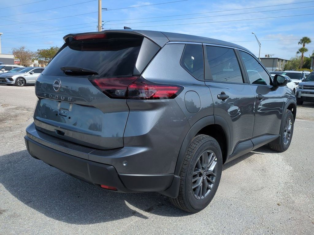 2026 Nissan Rogue S photo 2