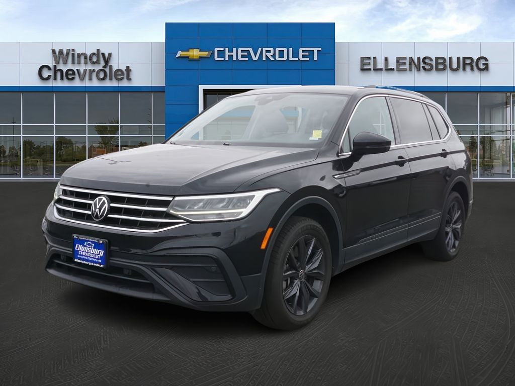 2022 Volkswagen Tiguan SE photo 3