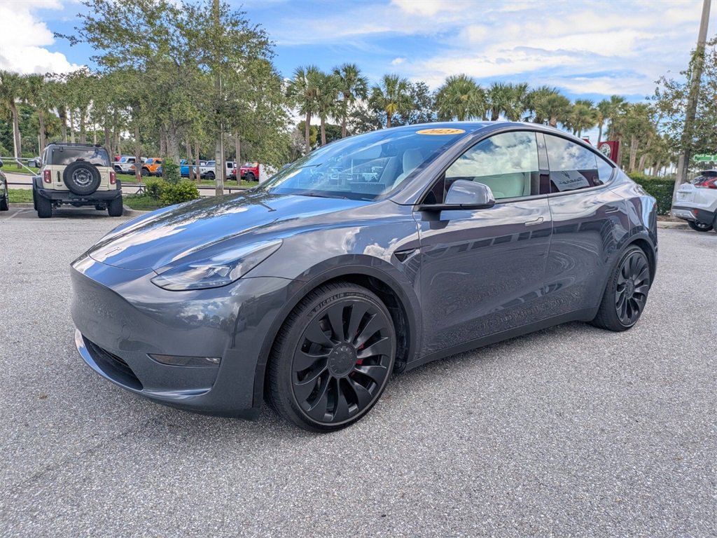 2023 Tesla Model Y Performance photo 7