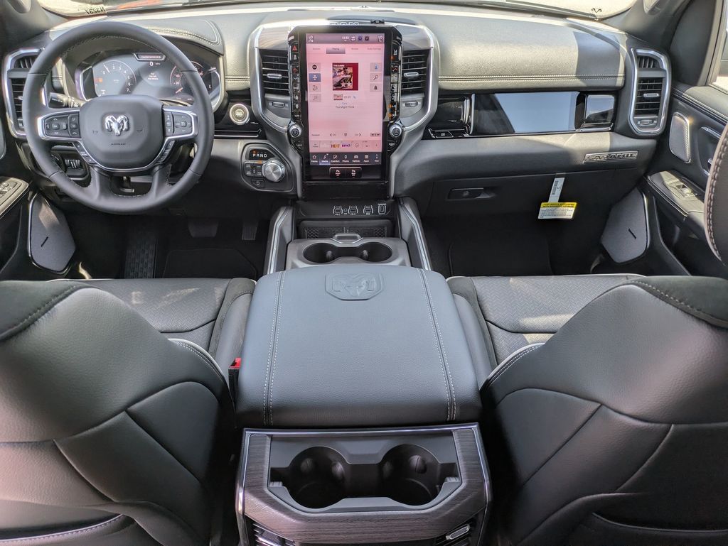 2025 Ram 1500 Laramie photo 27