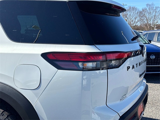 2025 Nissan Pathfinder Rock Creek photo 4