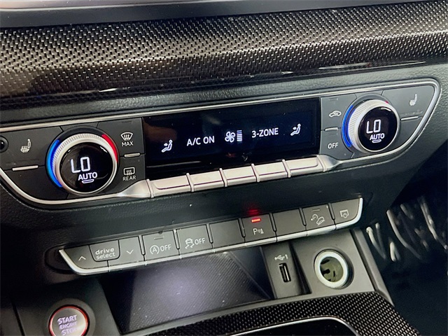 2022 Audi SQ5 Premium Plus photo 15