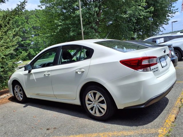 2022 Subaru Impreza Base photo 3