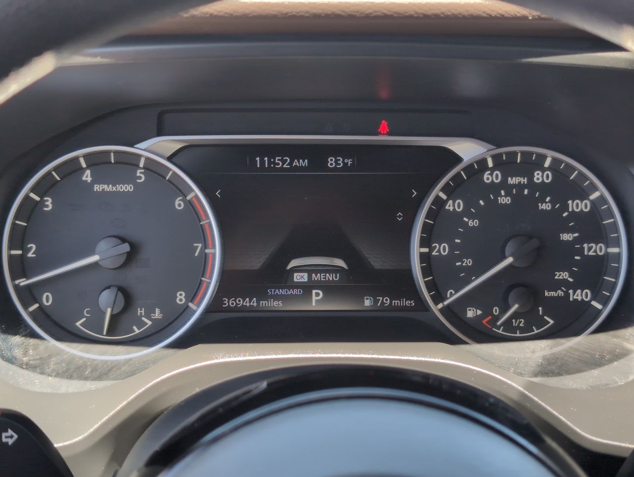 2023 Nissan Rogue SV photo 4