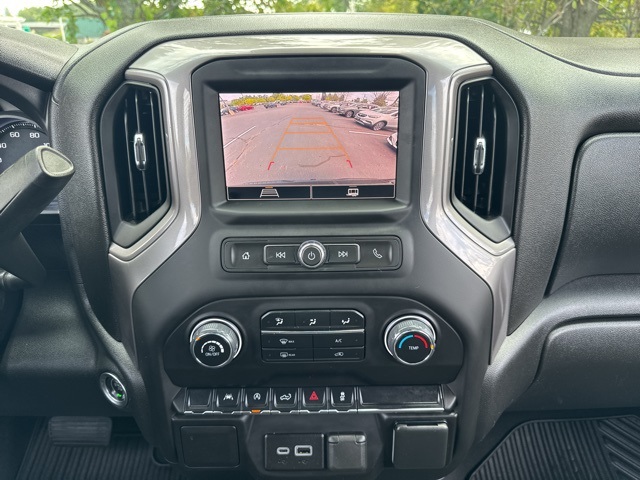 2023 Chevrolet Silverado 1500 Custom photo 29