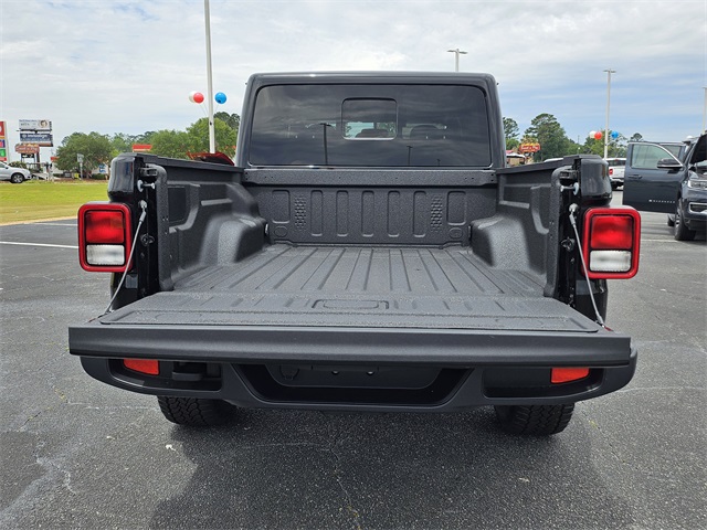 2025 Jeep Gladiator Sport photo 12