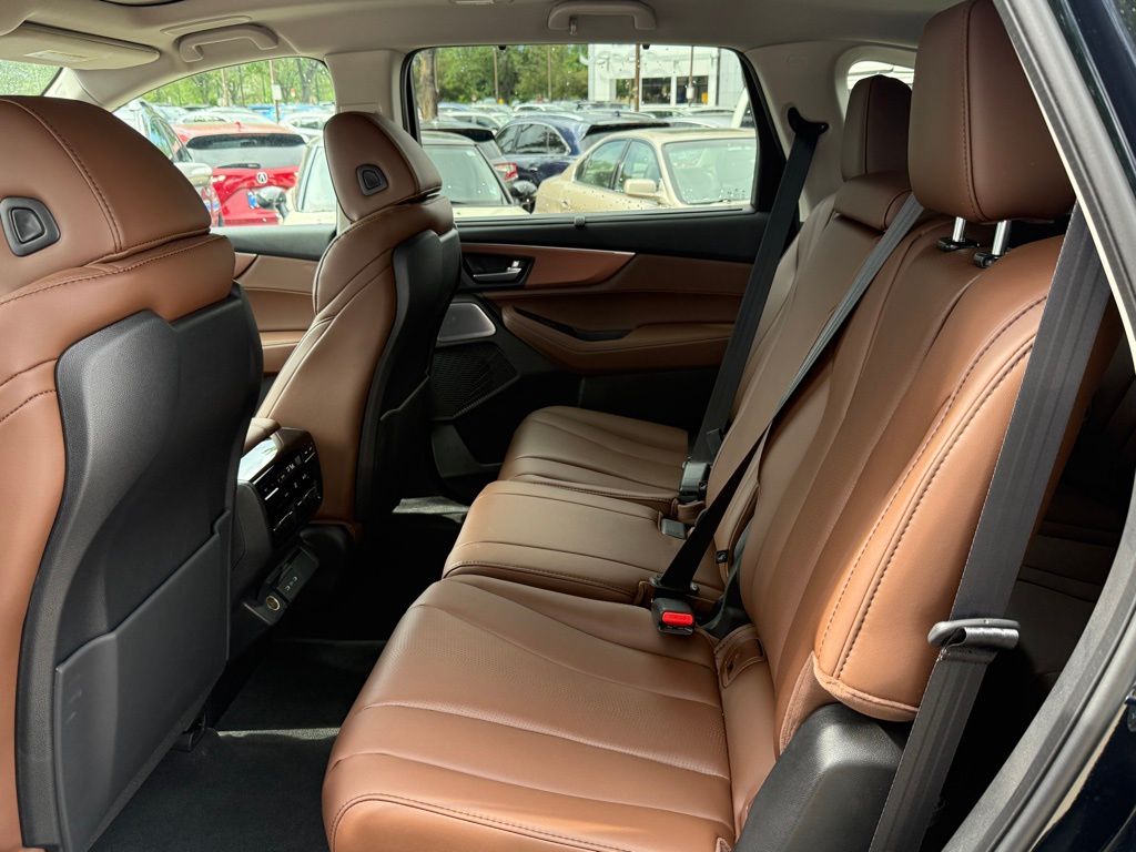 2025 Acura MDX SH-AWD Technology photo 10