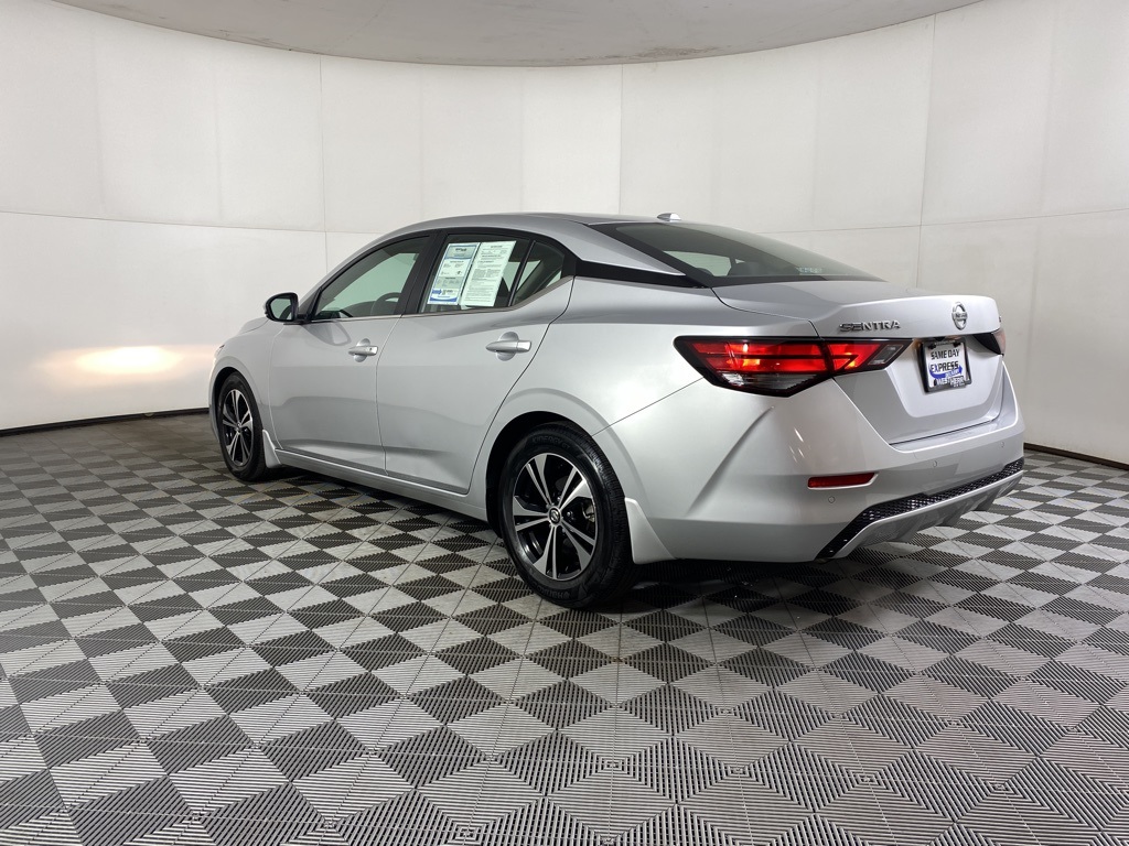 2020 Nissan Sentra SV photo 11