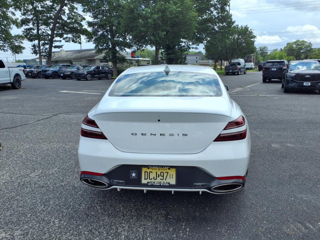 2022 Genesis G70 3.3T photo 4