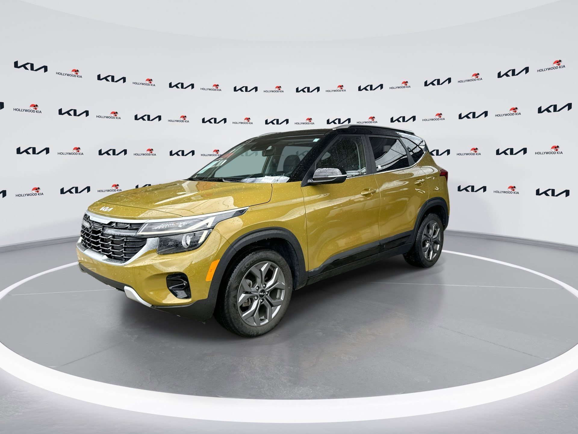 2024 Kia Seltos S photo 4
