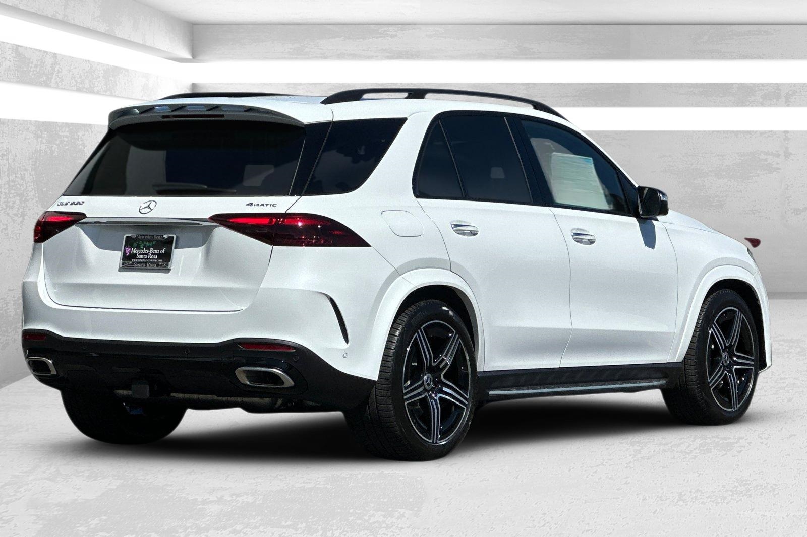 2025 Mercedes Benz GLE 580 4MATIC photo 3