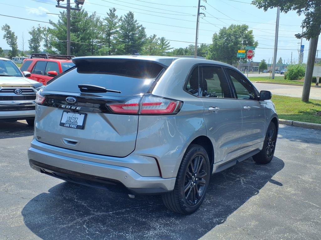2024 Ford Edge ST-Line photo 3