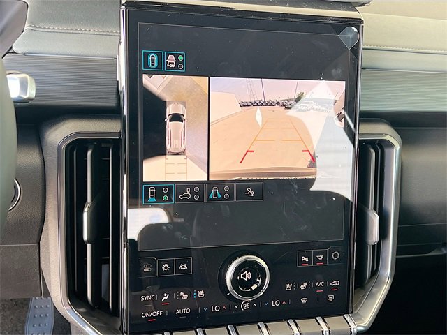 2026 Gmc Acadia AT4 photo 8