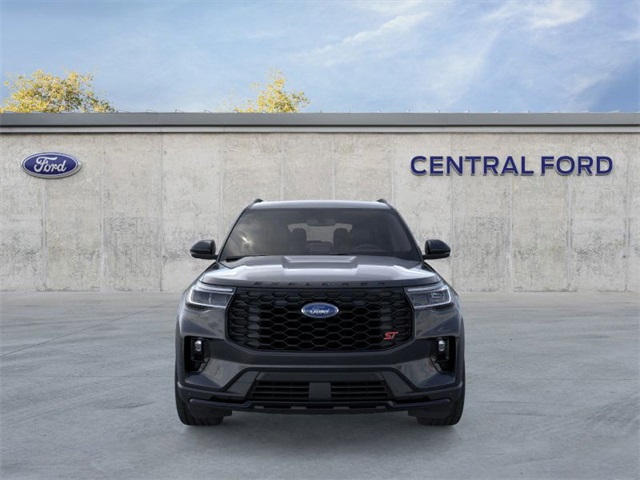 2025 Ford Explorer ST photo 5