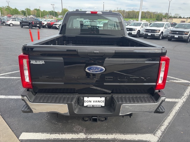 2025 Ford F-350 XL photo 5