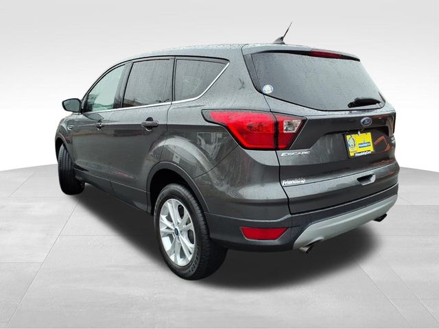 2019 Ford Escape SE photo 4