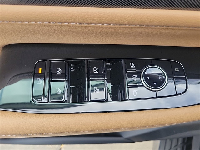 2025 Infiniti QX80 Luxe photo 13