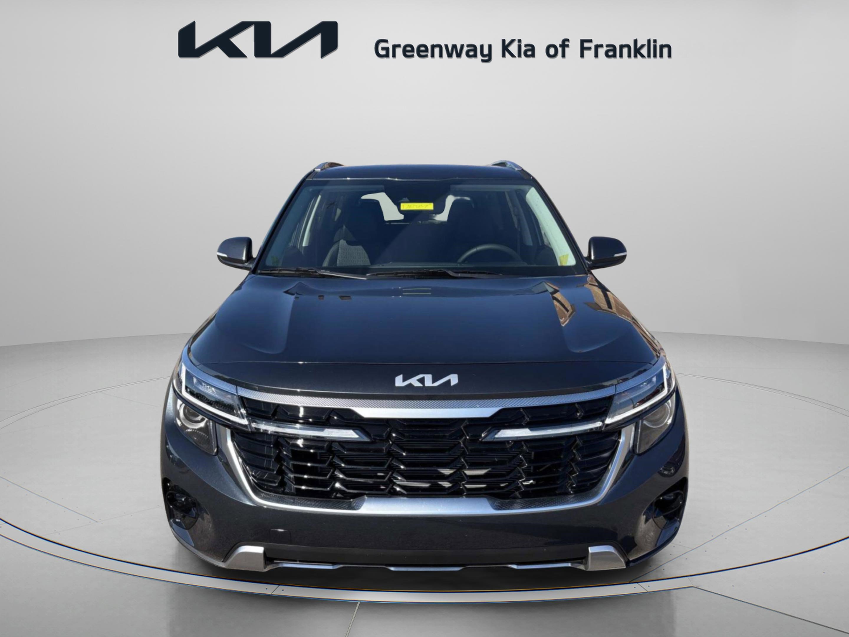 2026 Kia Seltos S photo 2