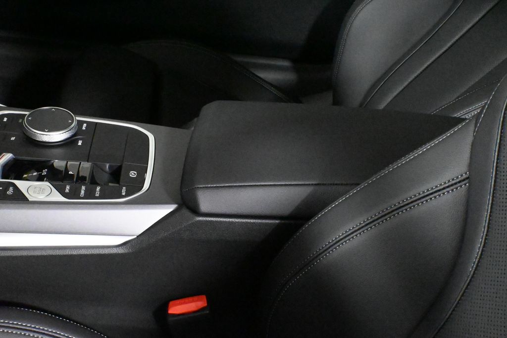 2025 Bmw 230i 230i xDrive photo 24