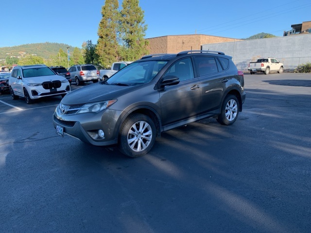 2015 Toyota RAV4 Limited photo 6