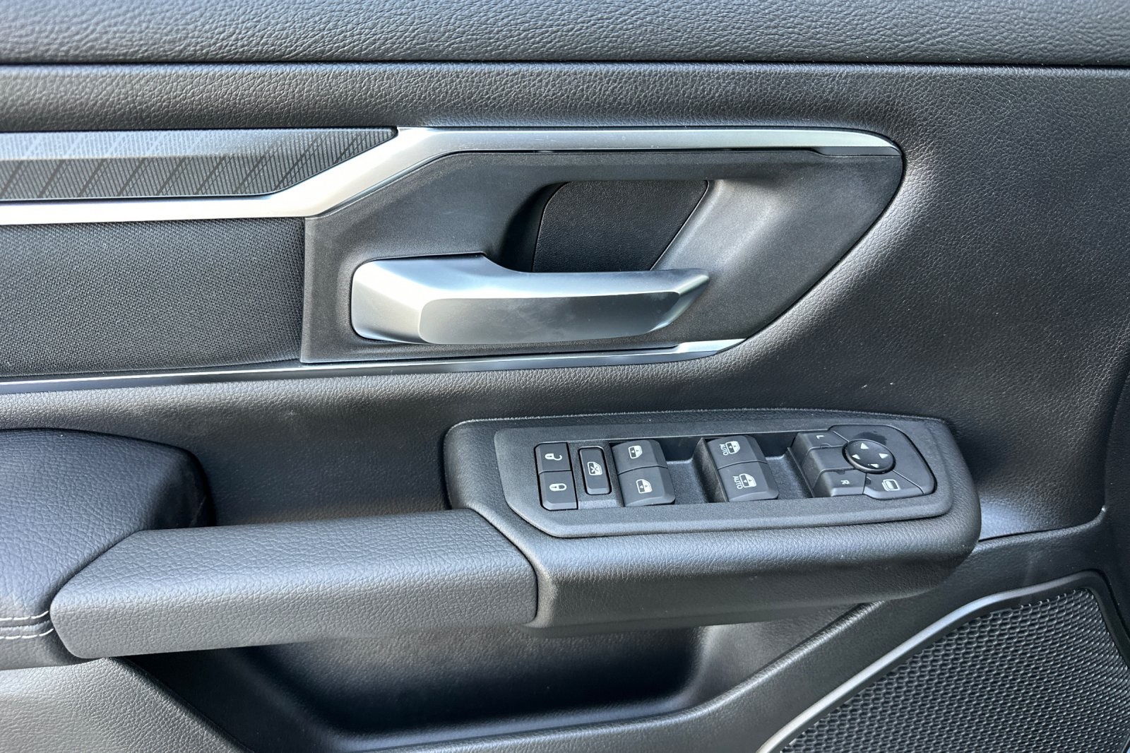 2025 Ram 1500 Big Horn Lone Star photo 11