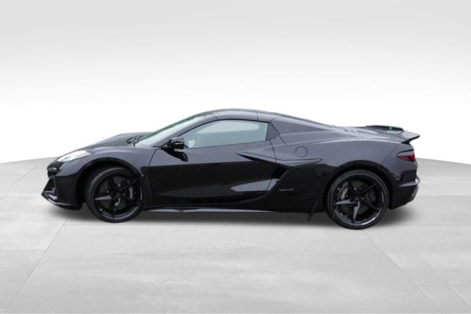 2025 Chevrolet Corvette E-Ray 1LZ photo 4