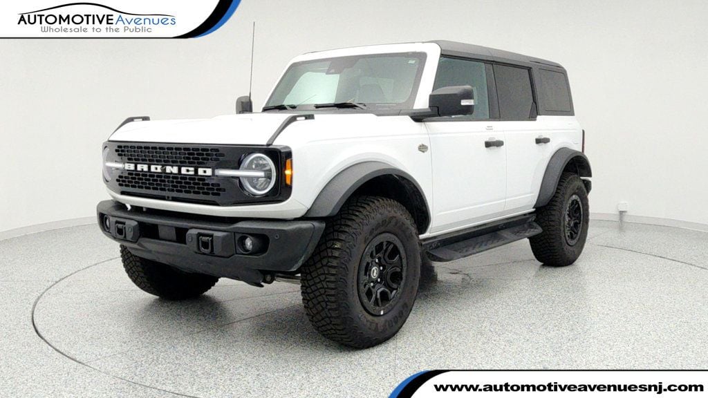 2023 Ford Bronco 4-Door Wildtrak's photo